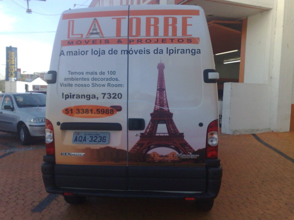 Automóvel Adesivado